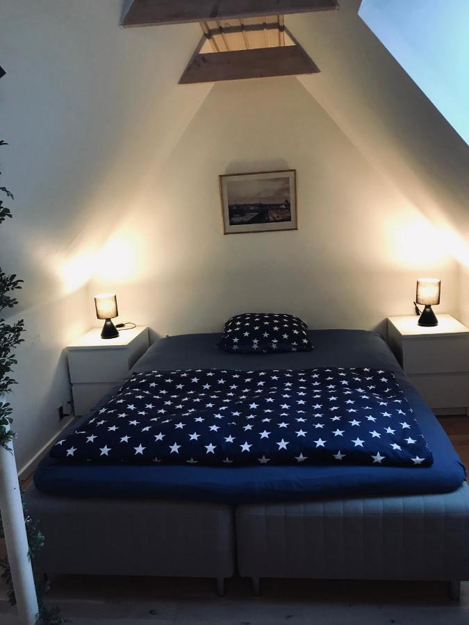 Centralt I Gentofte I 2 Plan, Ved S-Tog Og Busser Kültér fotó